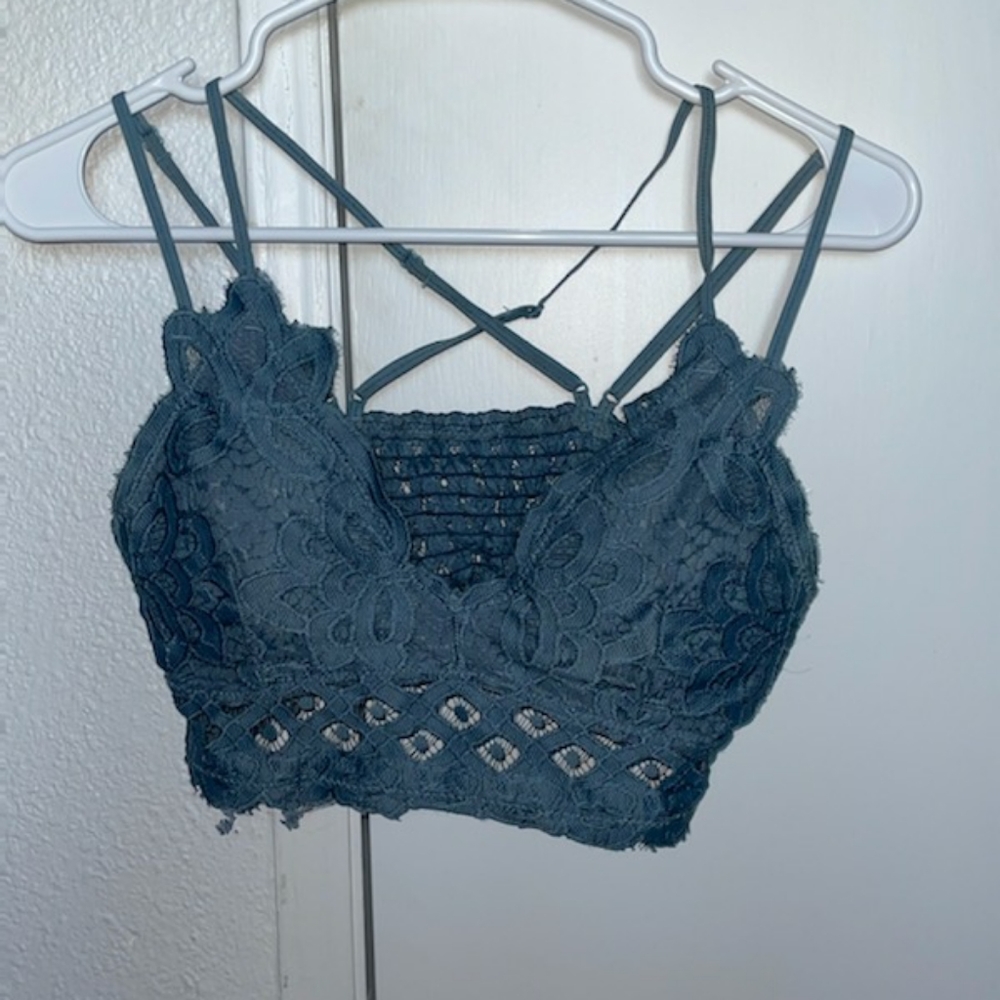 Med blue sports bra